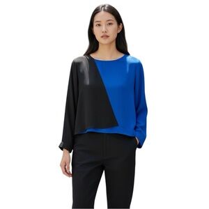 LIBERTY LOVE Woman’s color blocked blouse size Medium